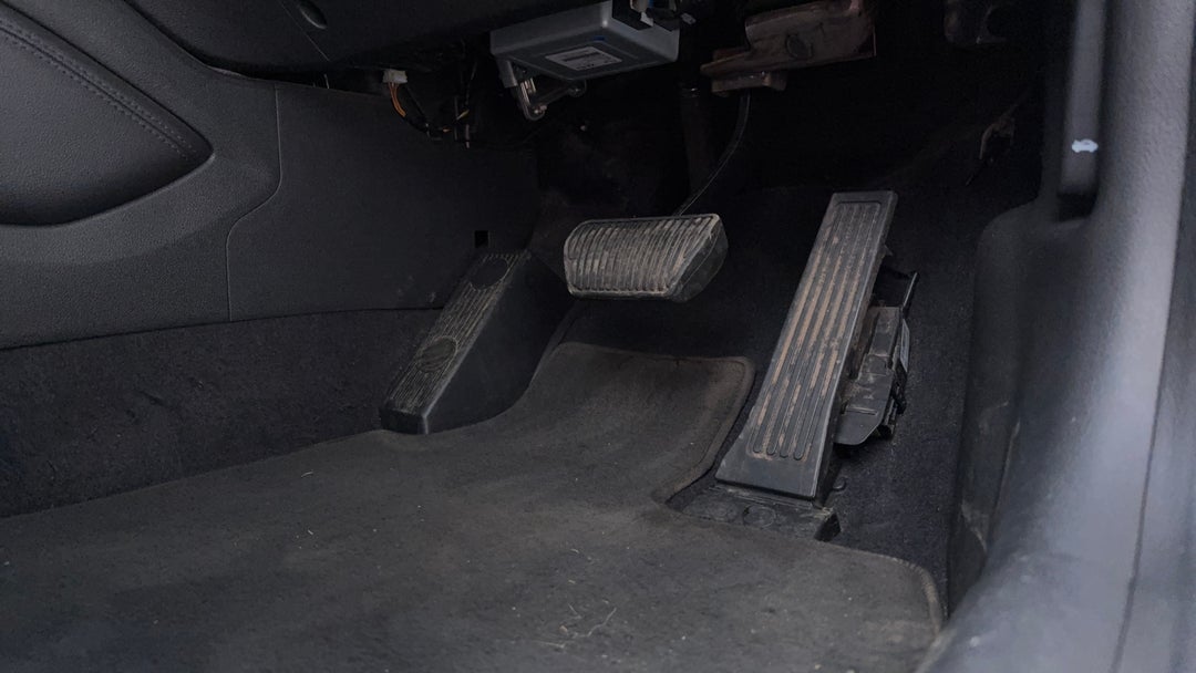 Pedals and Footmat