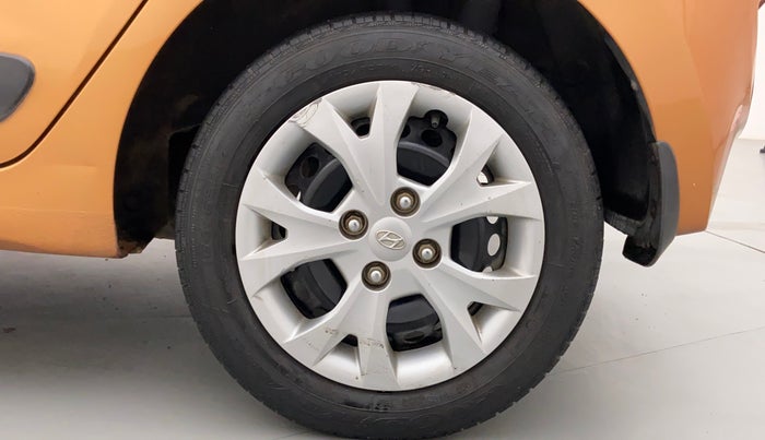 2015 Hyundai Grand i10 SPORTZ 1.2 KAPPA VTVT, Petrol, Manual, 39,400 km, Left Rear Wheel