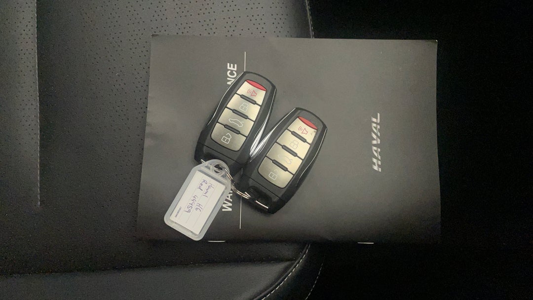 2022 GWM Haval H6 Ultra, Automatic, 28225 km, Key Close-up