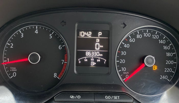 2017 Volkswagen Vento HIGHLINE 1.2 TSI AT, Petrol, Automatic, 86,330 km, Odometer Image