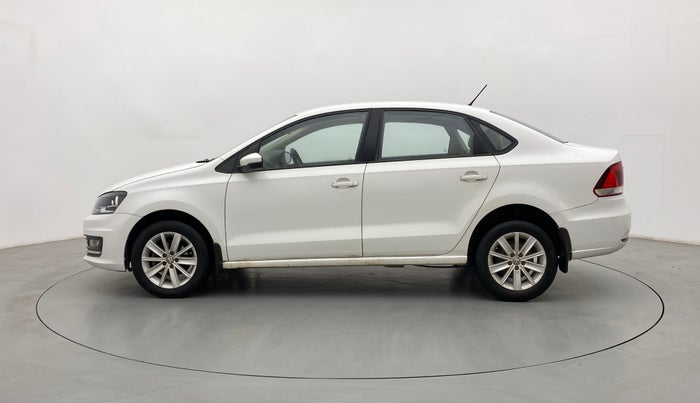 2017 Volkswagen Vento HIGHLINE 1.2 TSI AT, Petrol, Automatic, 86,330 km, Left Side