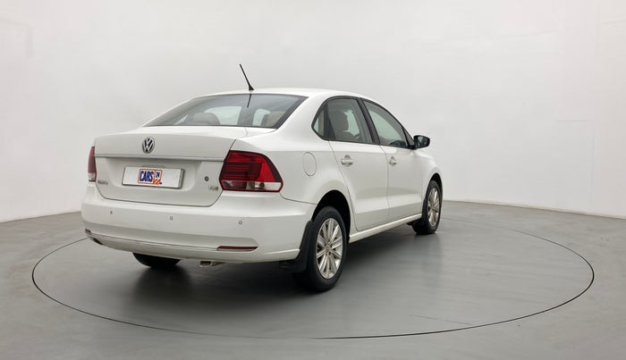 2017 Volkswagen Vento HIGHLINE 1.2 TSI AT, Petrol, Automatic, 86,330 km, Right Back Diagonal