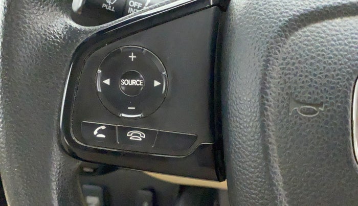 2018 Honda Amaze 1.2L I-VTEC S, Petrol, Manual, 83,623 km, Steering wheel - Sound system control not functional