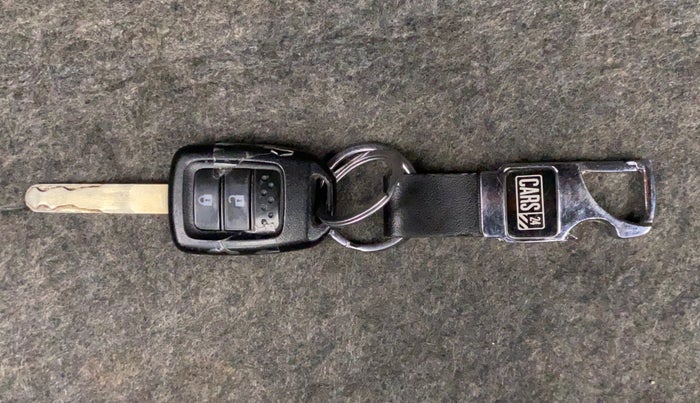 2018 Honda Amaze 1.2L I-VTEC S, Petrol, Manual, 83,623 km, Key Close Up