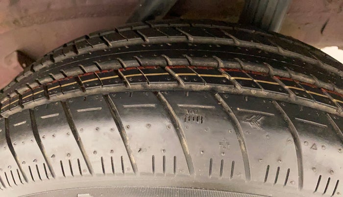 2018 Honda Amaze 1.2L I-VTEC S, Petrol, Manual, 83,623 km, Left Rear Tyre Tread