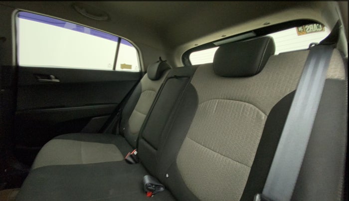2018 Hyundai Creta SX PLUS AT 1.6 PETROL, Petrol, Automatic, 94,512 km, Right Side Rear Door Cabin