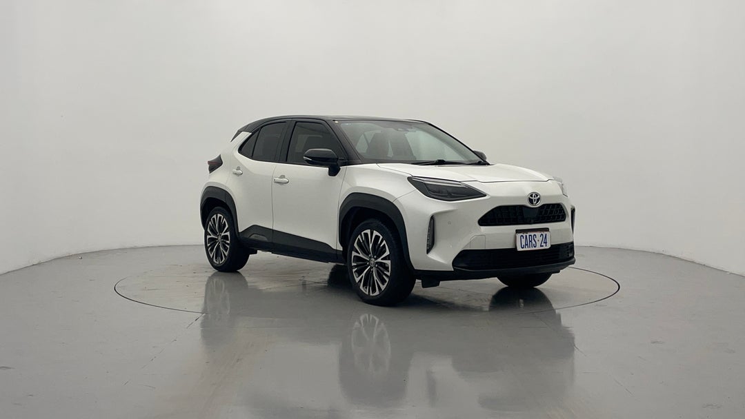 Right Front Diagonal (45- Degree) View