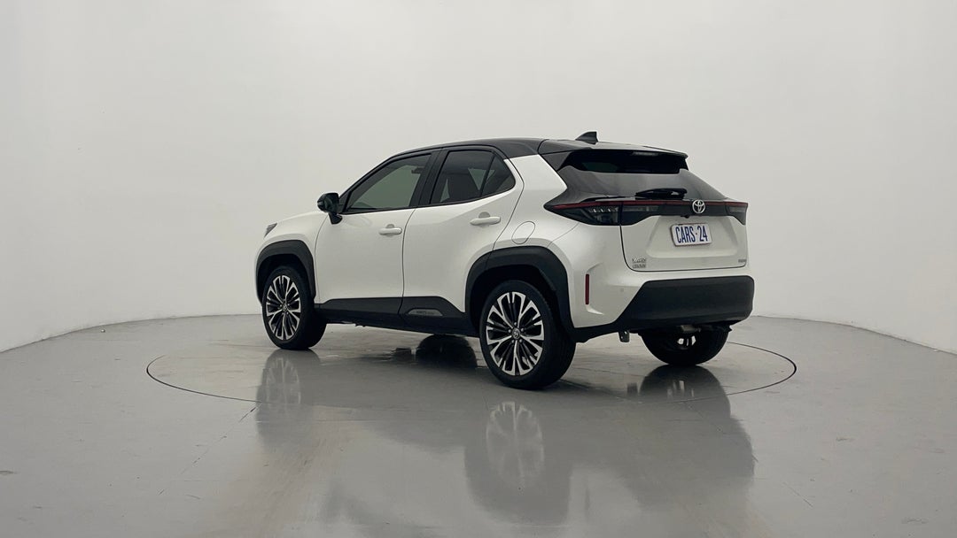 Left Back Diagonal (45- Degree) View