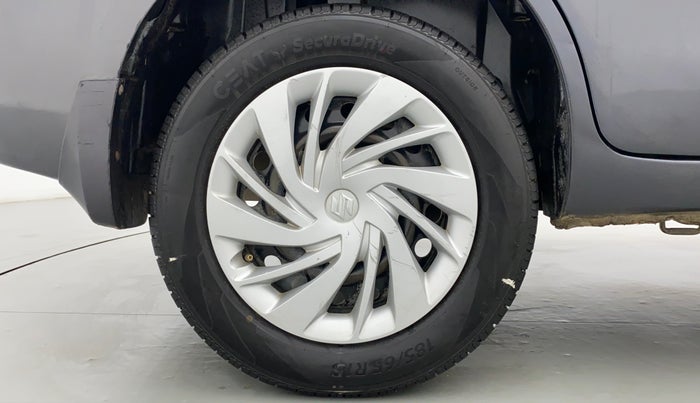 2013 Maruti Ertiga VXI, Petrol, Manual, 96,956 km, Right Rear Wheel