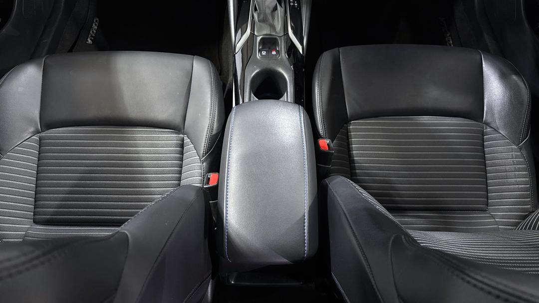 2021 Toyota Corolla Zr, Automatic, 52520 km, Center Console