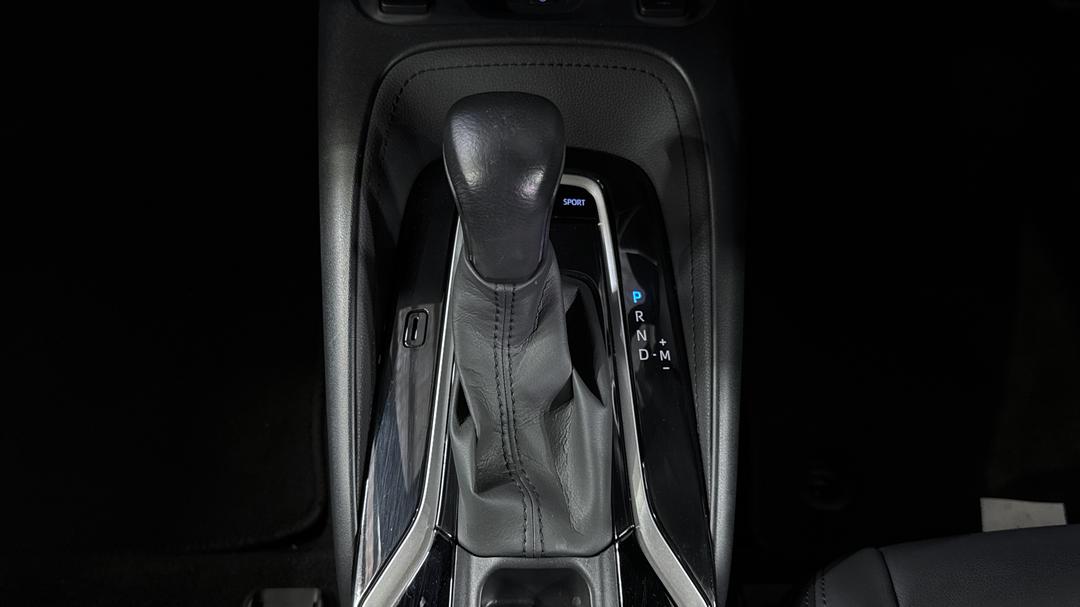 2021 Toyota Corolla Zr, Automatic, 52520 km, Gear Lever 