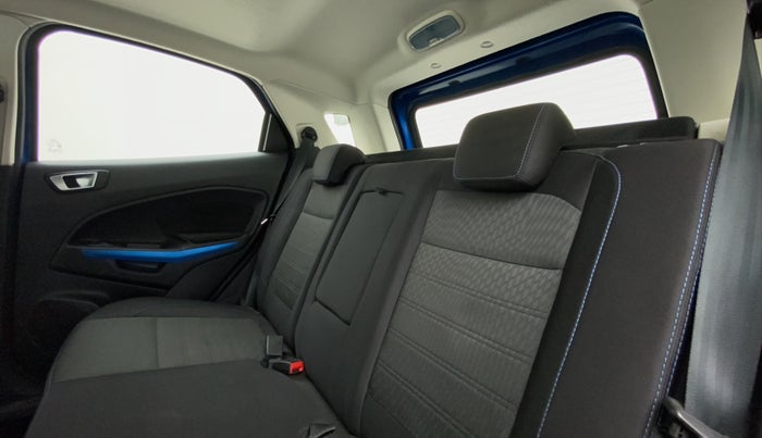 2018 Ford Ecosport 1.5 TITANIUM SIGNATURE TI VCT (SUNROOF), Petrol, Manual, 24,567 km, Right Side Rear Door Cabin