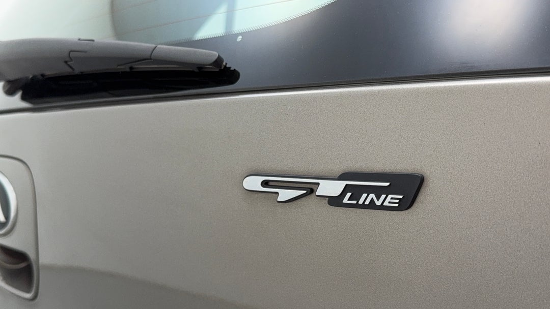 Badge (Boot Right Side)