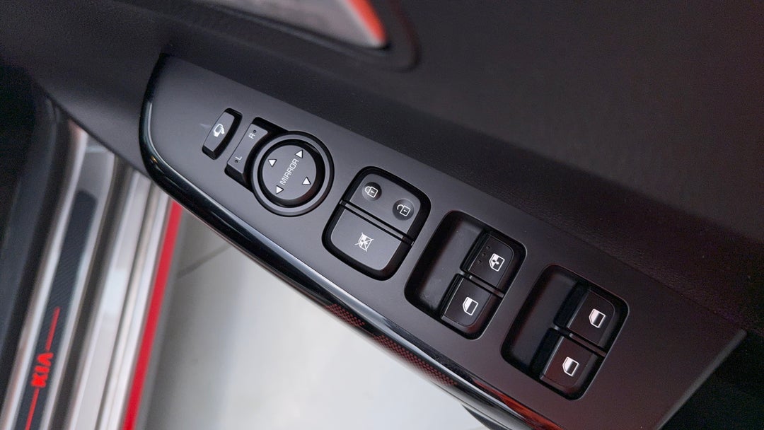 Drivers Side Door Panel Controls