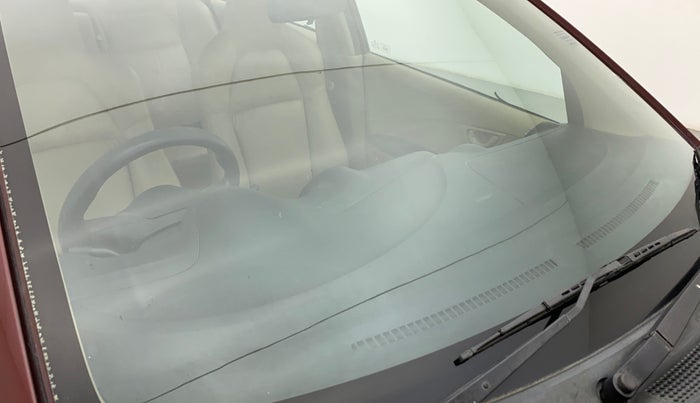 2014 Honda Amaze 1.2L I-VTEC S, Petrol, Manual, 64,143 km, Front windshield - Minor spot on windshield
