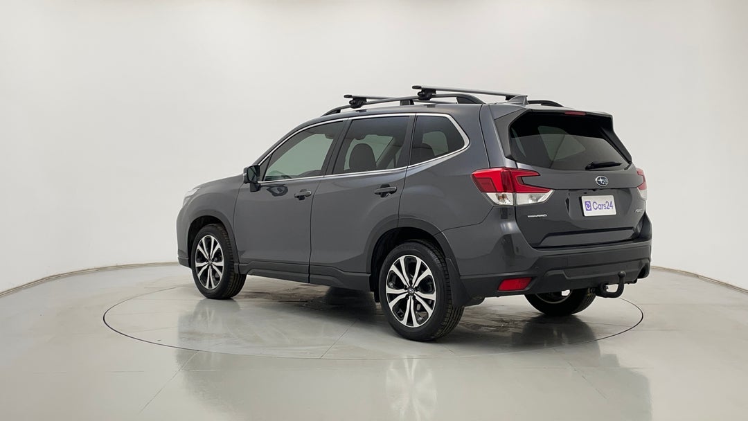 Left Back Diagonal (45- Degree) View