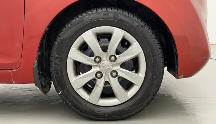 2013 Hyundai Eon MAGNA +, Petrol, Manual, 97,058 km, Right Front Wheel