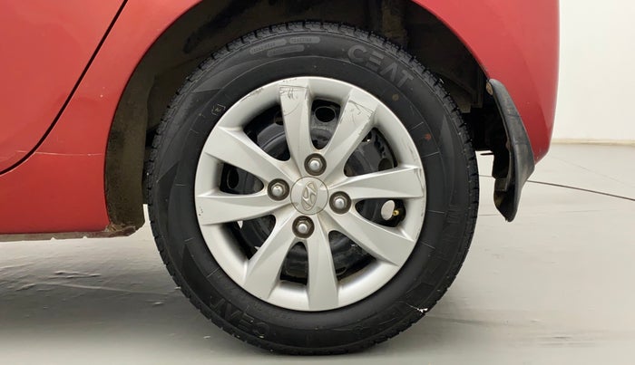 2013 Hyundai Eon MAGNA +, Petrol, Manual, 97,058 km, Left Rear Wheel