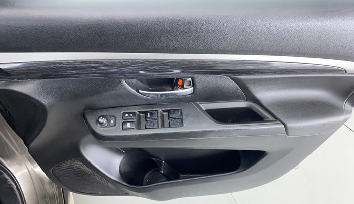 2019 Maruti XL6 ZETA SHVS, Petrol, Manual, 37,809 km, Driver Side Door Panels Control