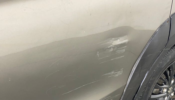 2019 Maruti XL6 ZETA SHVS, Petrol, Manual, 37,809 km, Rear left door - Slightly dented