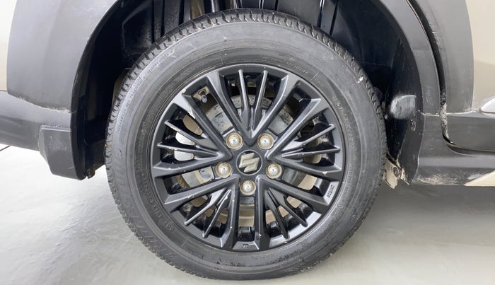 2019 Maruti XL6 ZETA SHVS, Petrol, Manual, 37,809 km, Right Rear Wheel