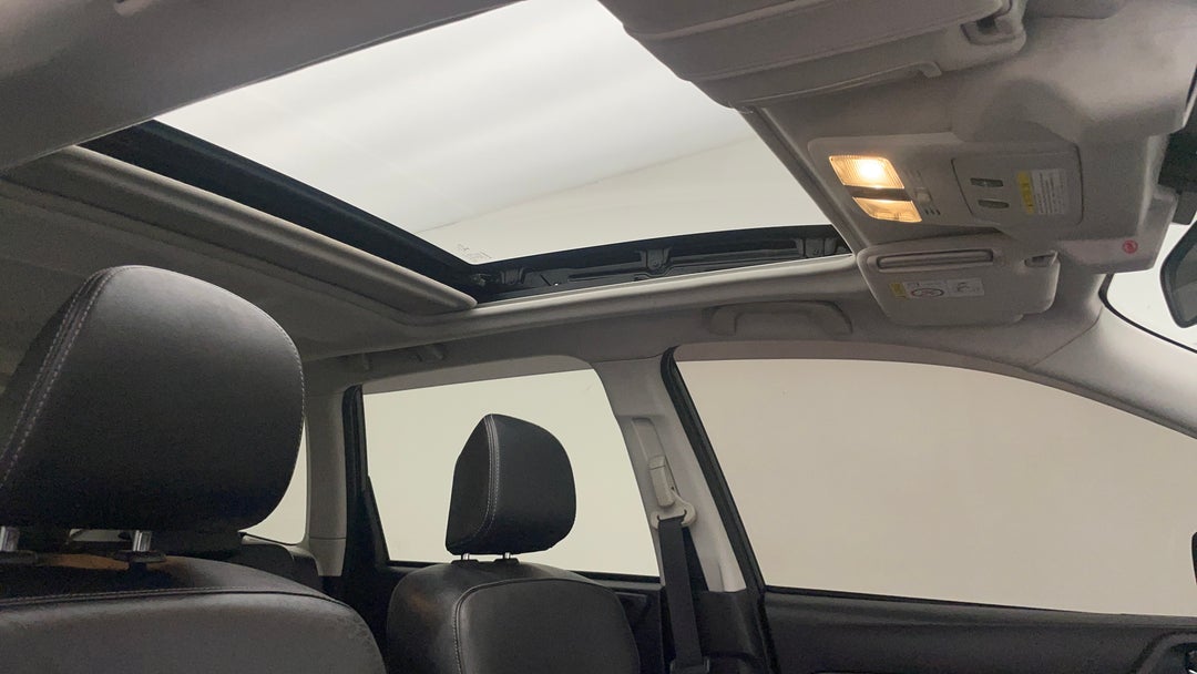 Interior Sunroof/Moonroof