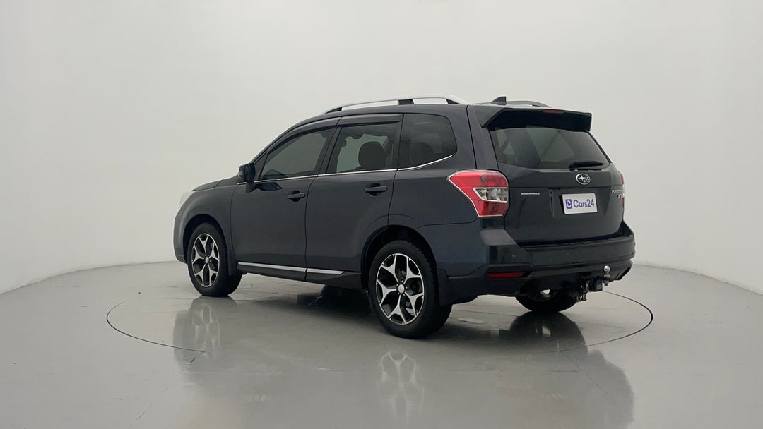 Left Back Diagonal (45- Degree) View