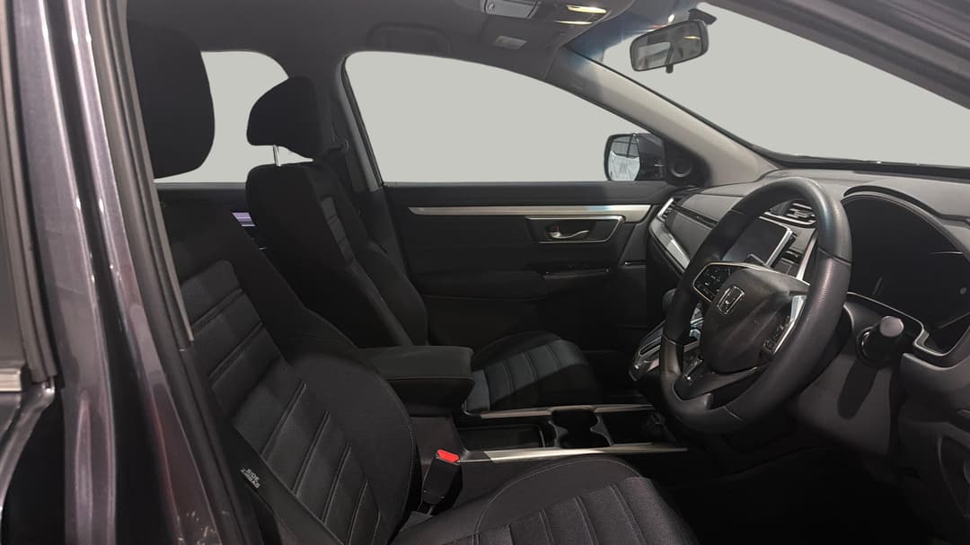 2019 Honda CR-V Vti (2WD), Automatic, 93971 km, Right Side Front Door Cabin View