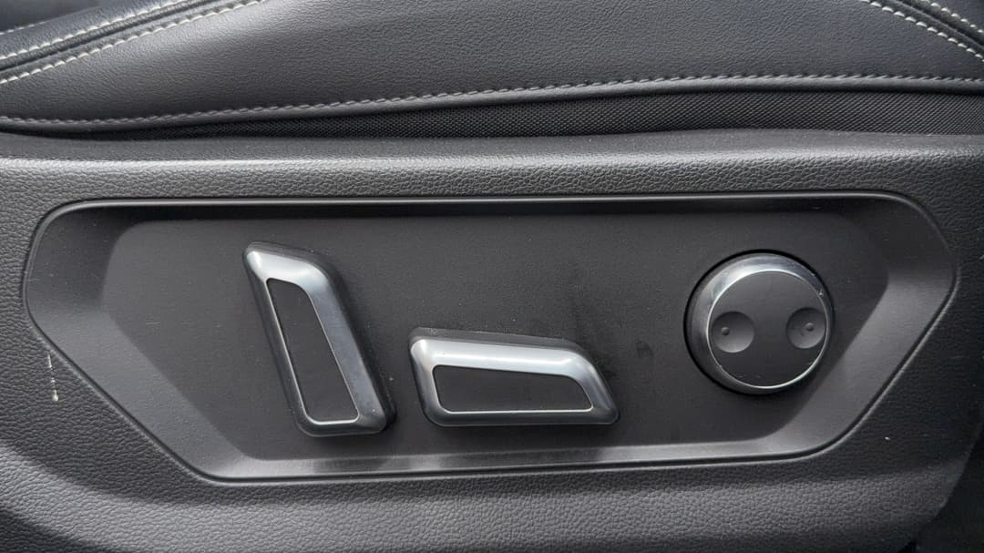 2021 GWM Haval H6 Lux, Automatic, 125046 km, Drivers Side Adjustment Panel