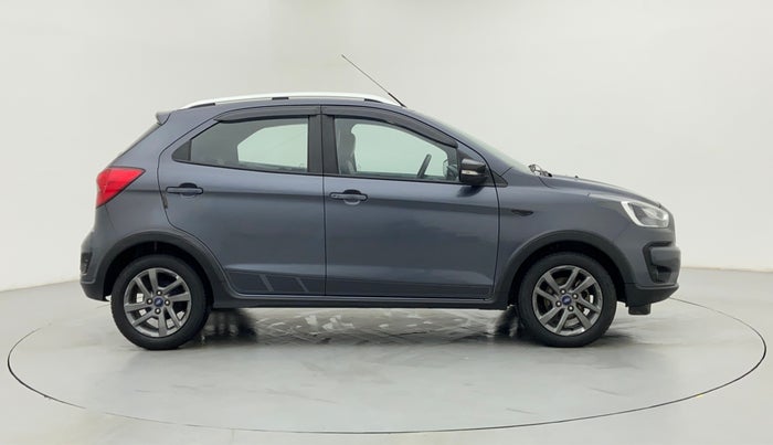 2018 Ford FREESTYLE TITANIUM 1.5 TDCI, Diesel, Manual, 61,706 km, Right Side