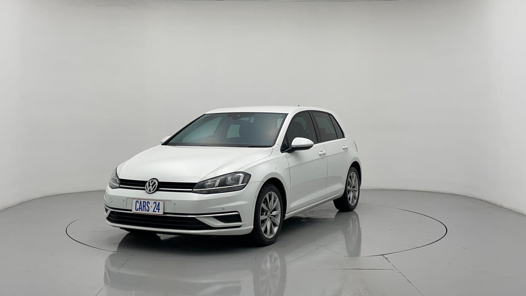 2018 Volkswagen Golf 110 Tsi Comfortline, Automatic, 97570 km, Left Front Diagonal (45- Degree) View