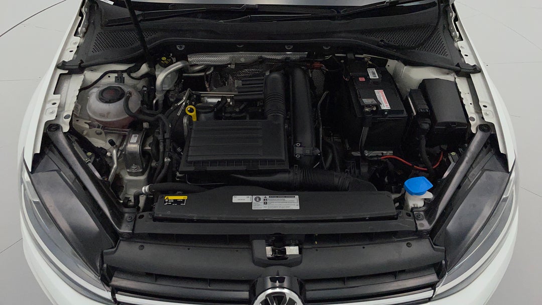 2018 Volkswagen Golf 110 Tsi Comfortline, Automatic, 97570 km, Open Bonnet (Engine)