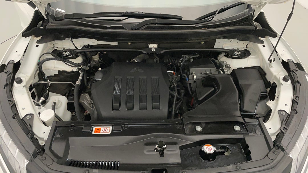 Open Bonnet (Engine)