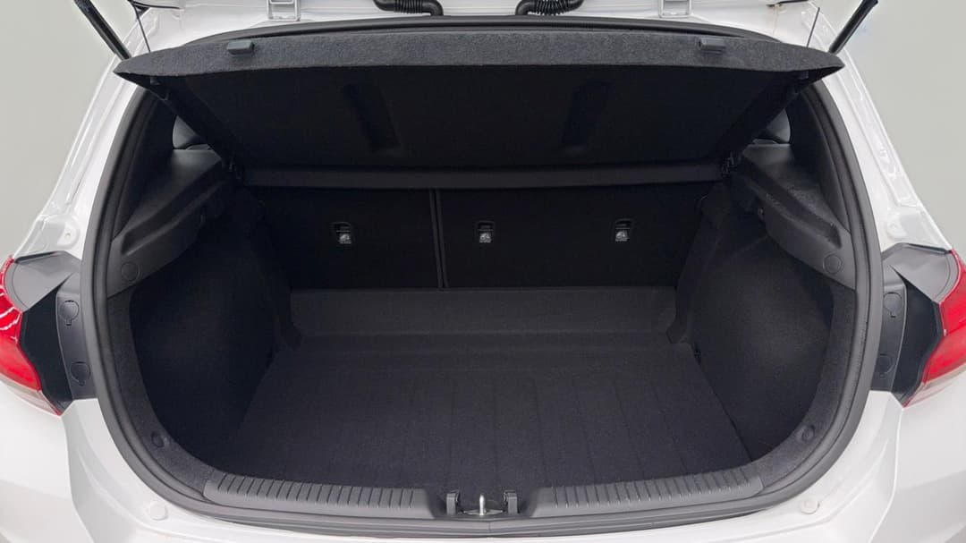 2023 Hyundai i30 i30, Automatic, 15930 km, Boot Inside View