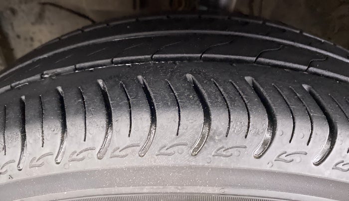2019 Honda Amaze 1.2 VXMT I VTEC, Petrol, Manual, 24,108 km, Left Front Tyre Tread