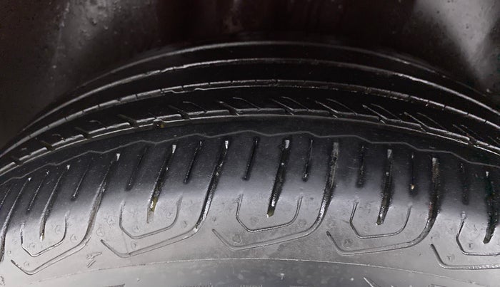 2019 Volkswagen Vento HIGHLINE DIESEL, Diesel, Manual, 78,234 km, Right Rear Tyre Tread