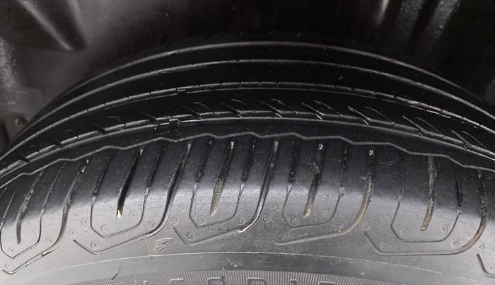 2019 Volkswagen Vento HIGHLINE DIESEL, Diesel, Manual, 78,234 km, Left Rear Tyre Tread