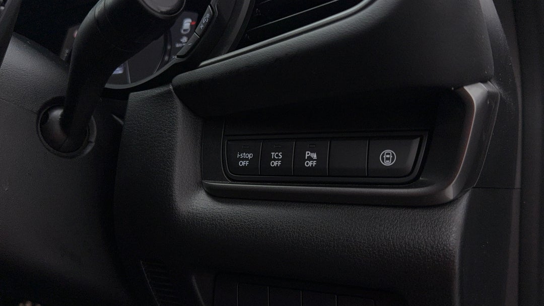 2021 Mazda CX-30 G20 Evolve (fwd), Automatic, 19933 km, Utility Switches/Buttons