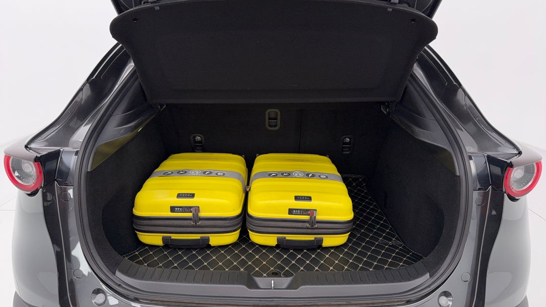 2021 Mazda CX-30 G20 Evolve (fwd), Automatic, 19933 km, Boot Inside View with Luggage