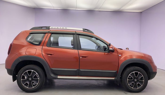 2016 Renault Duster 110 PS RXZ 4X2 AMT DIESEL, Diesel, Automatic, 71,794 km, Right Side View