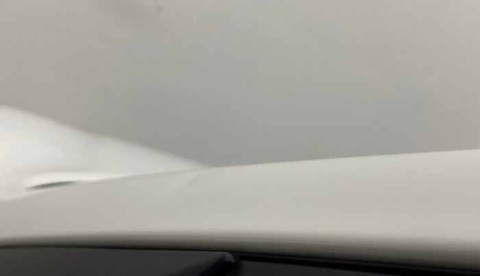 2017 Hyundai Elite i20 ASTA 1.2 (O), Petrol, Manual, 43,750 km, Left A pillar - Slightly dented