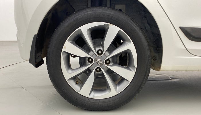 2017 Hyundai Elite i20 ASTA 1.2 (O), Petrol, Manual, 43,750 km, Right Rear Wheel