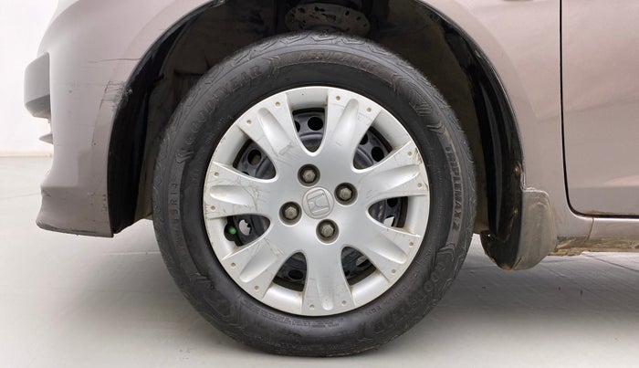 2012 Honda Brio S MT, Petrol, Manual, 1,08,907 km, Left Front Wheel