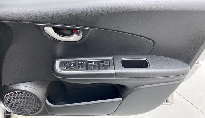 2018 Honda BR-V 1.5 i-VTEC V CVT, Petrol, Automatic, 27,588 km, Driver Side Door Panels Control