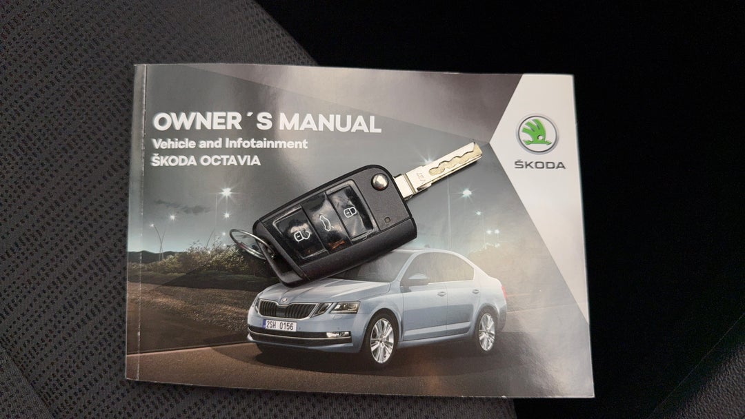 2019 SKODA Octavia 110 Tsi, Automatic, 16791 km, Key Close-up