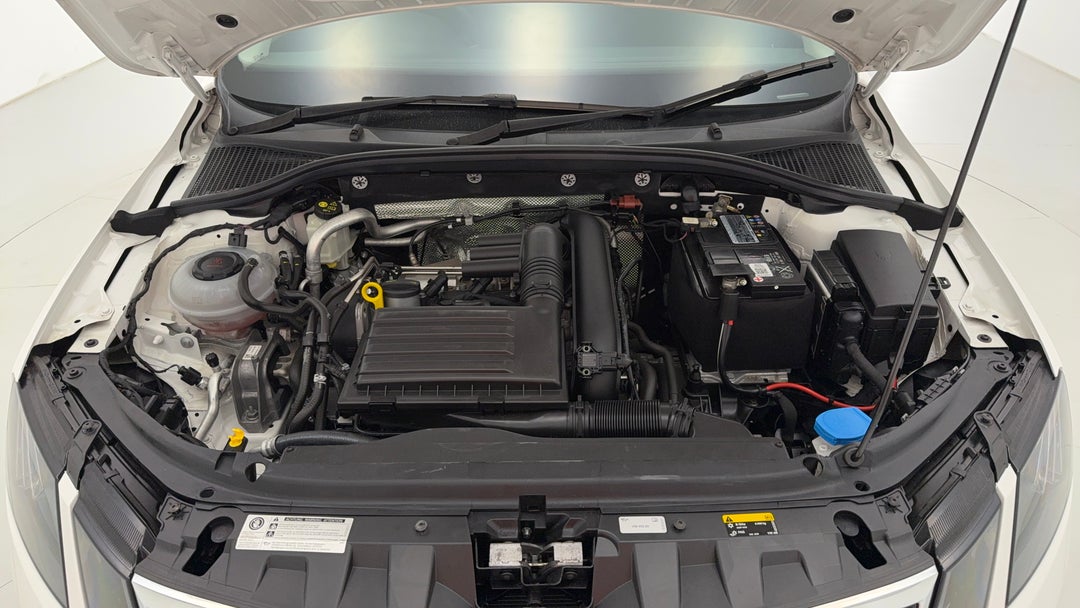 2019 SKODA Octavia 110 Tsi, Automatic, 16791 km, Open Bonnet (Engine)