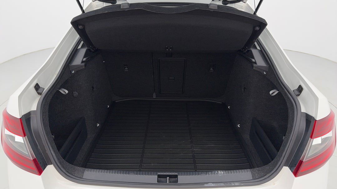 2019 SKODA Octavia 110 Tsi, Automatic, 16791 km, Boot Inside View