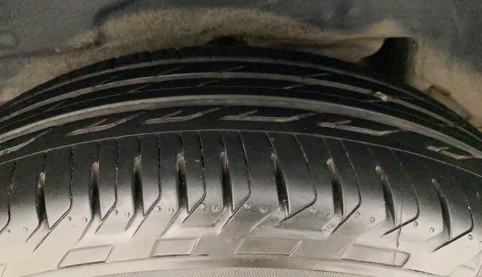 2019 Toyota Corolla Altis G PETROL, Petrol, Manual, 53,538 km, Right Rear Tyre Tread