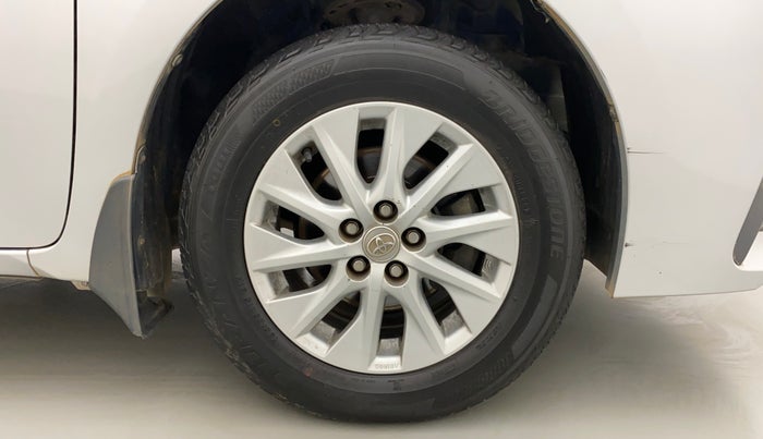 2019 Toyota Corolla Altis G PETROL, Petrol, Manual, 53,538 km, Right Front Wheel