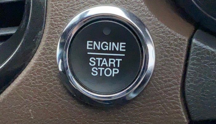 2018 Ford FREESTYLE TITANIUM + 1.2 TI-VCT, Petrol, Manual, 46,629 km, Keyless Start/ Stop Button
